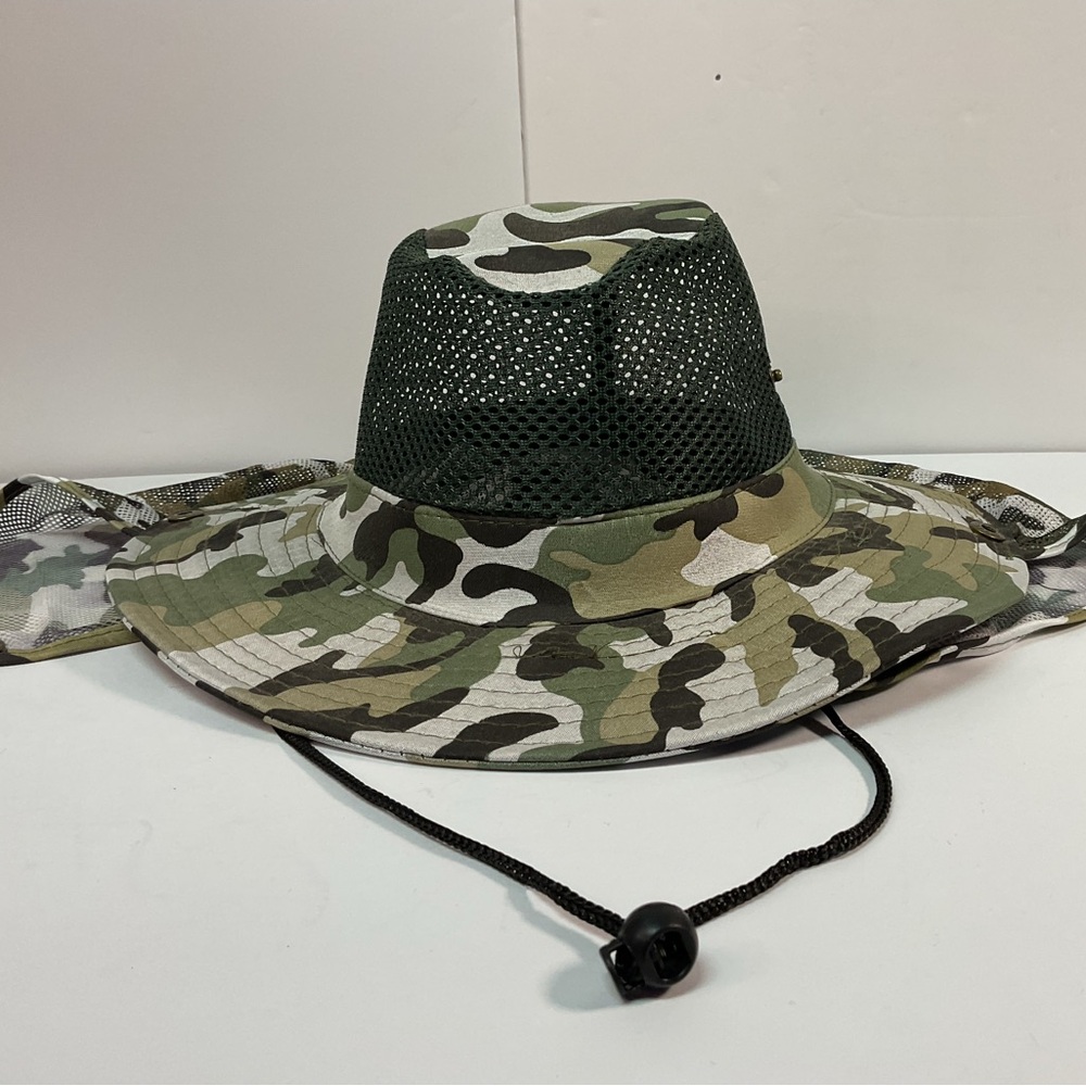 Camouflage Wide Brim Hat with Mesh